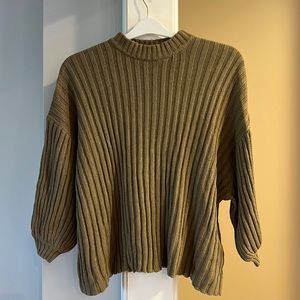 Urban Outfitters 3/4 sleeve sweater